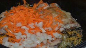 Курица под томатным соусом