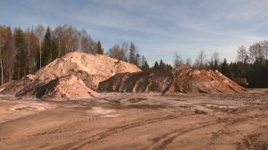 Судиславские дорожники пополняют запасы реагентов и ремонтируют спецтехнику