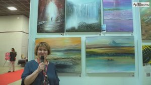 Художник Наталья Степанова на интерьерной выставке  "Русский дом"