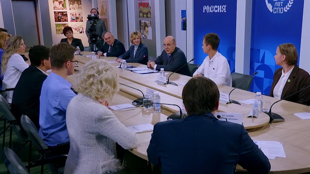 105 млрд руб в ближайшие 3 года направит правительство на подготовку квалифицированных специалистов.