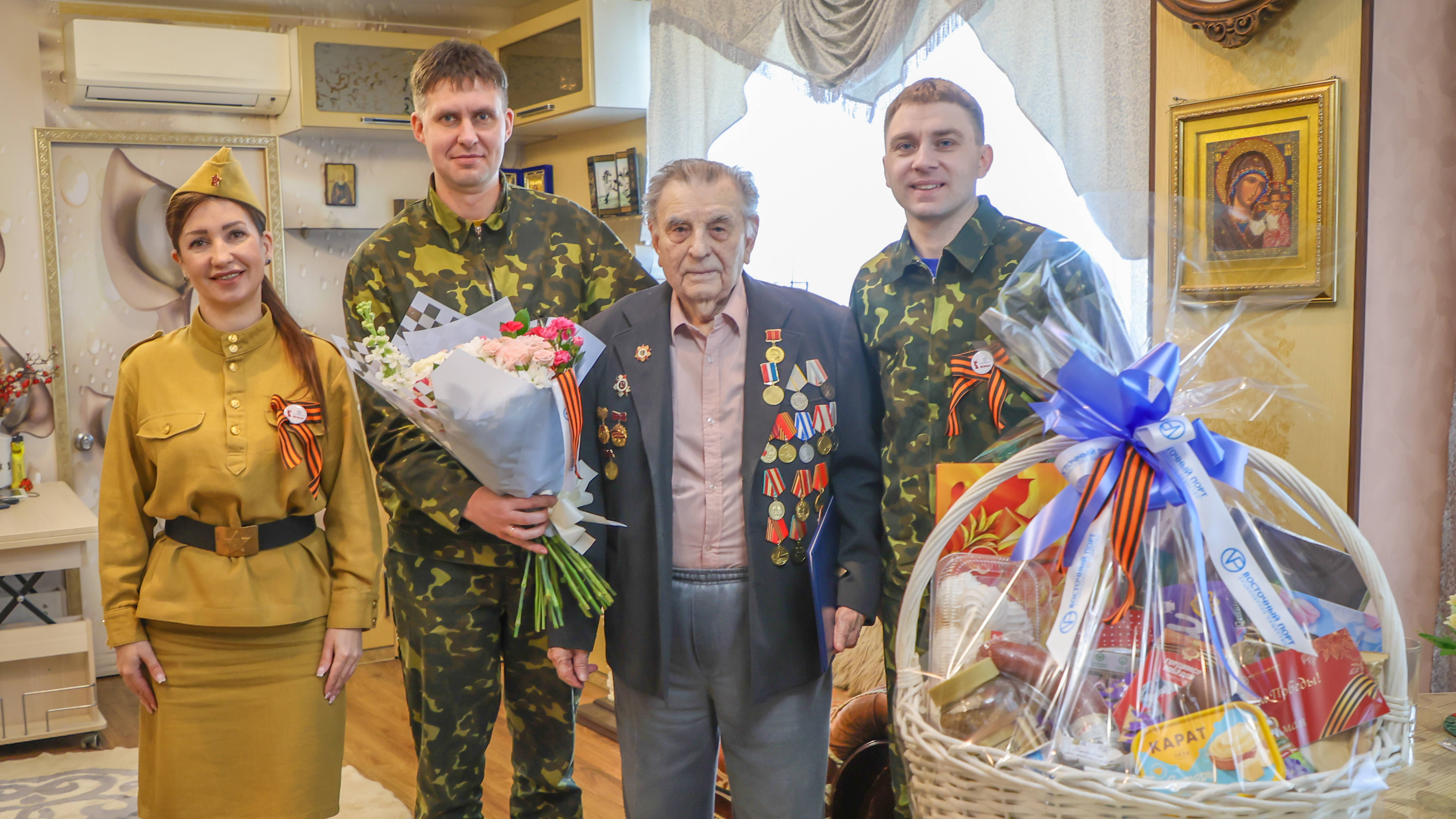 Поздравление ветеранов с Днем Победы! смотреть онлайн