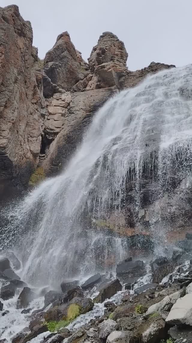 Водопад Девичьи Косы в Приэльбрусье. Сентябрь 2025г