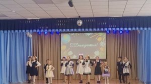 День учителя 2025. Арина и Василиса.