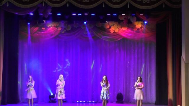 Праздничная концертная программа "Золотой возраст" смотреть онлайн