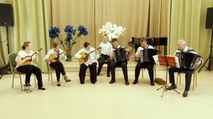 Образцовый ансамбль русских народных инструментов "Мелодия"
В. Зубков"Мелодия" (из т/ф "Цыган")