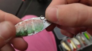 рассматриваем приманки на щуку и окуня, 1 часть