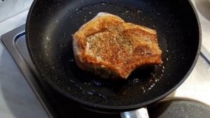 Мясо, фаршированное грушей и горгонзолой