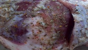 Мясо на кости в духовке