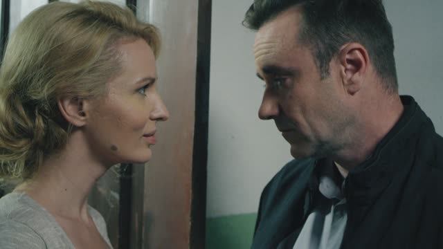 ПОЛИЦЕЙСКИЙ РОМАН - 2 серия смотреть онлайн