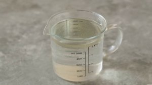 Квашеная капуста с виноградом