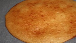Медовый пирог с грецкими орехами