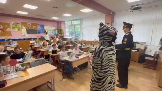 Дорожная грамотность в школе  № 1250