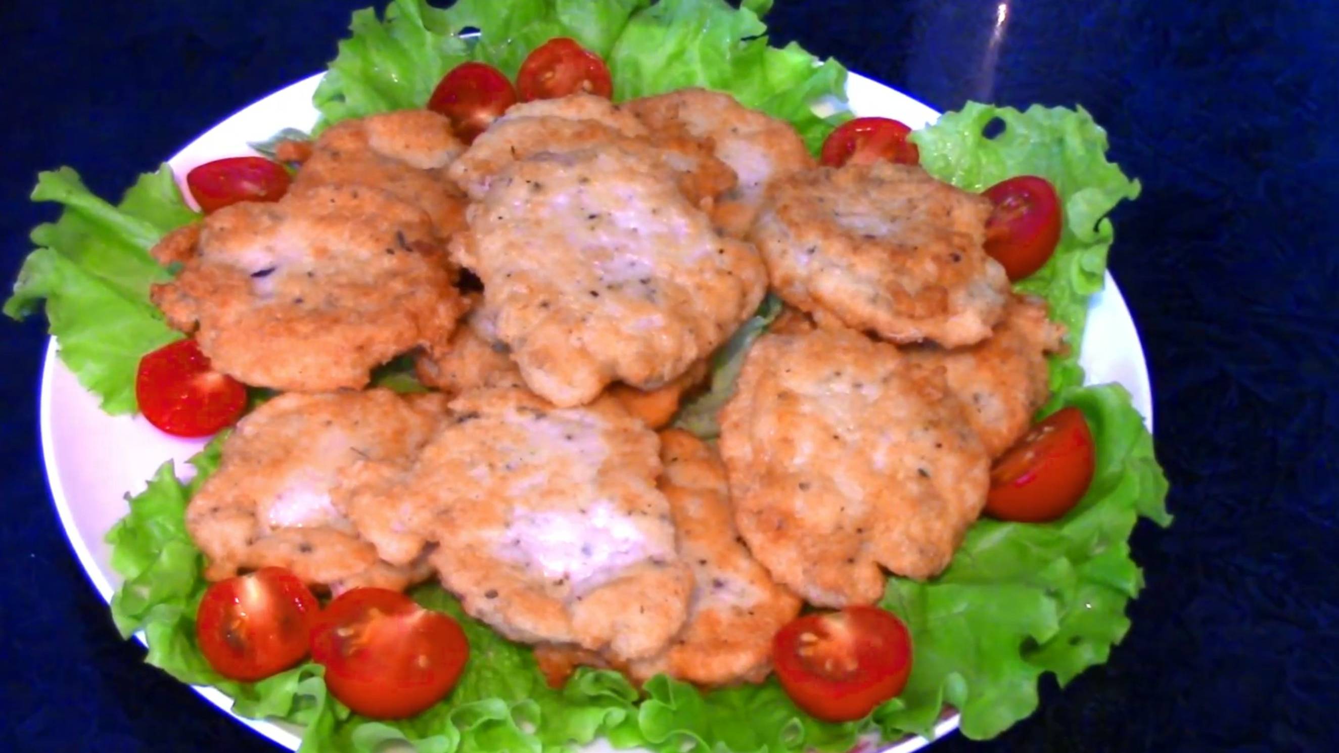 Нежные, сочные и очень вкусные котлеты за 15 минут.