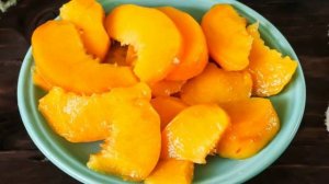 Коктейль из персикового пюре