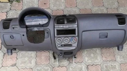 Как снять панель (торпедо) Hyundai Accent самостоятельно.