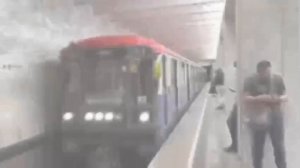 Эдит про метро.