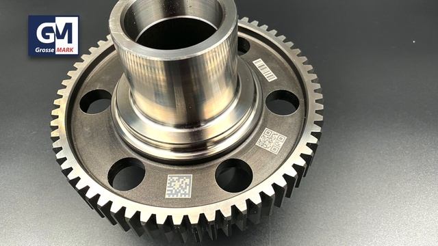 Лазерная маркировка кодов на шестерне с помощью волоконного лазера G-MARK