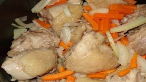 Курица с черносливом в мультиварке