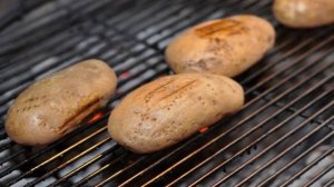 Картошка с салом на мангале