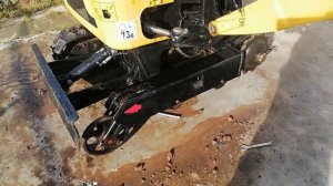 Мини-экскаватор Риппа Rippa r 319, год спустя после покупки.