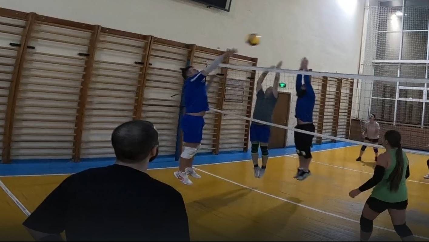 Атмосферный волейбол в РГУПСЕ 02.10.25 ч5