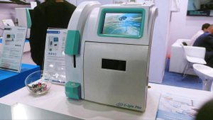 E-Lyte Plus анализатор электролитов крови Na+, K+, Cl-, iCa, pH на РДС-2025