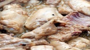 Курица с арахисом