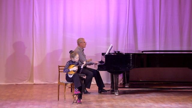 03 Полька Карабас, исп. Красноперова Аня, акк. Перевощиков В.А. смотреть онлайн