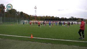 Соревнования по футболу