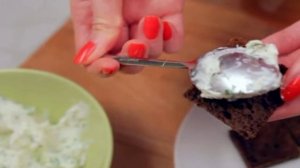 Канапе с красной рыбой Розочки