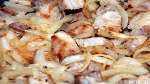 Квашеная капуста, тушеная с мясом
