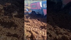 Капрал помогает Тингеру.mp4