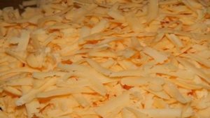 Картошка со свининой под сыром