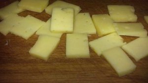 Канапе с мармеладом и сыром