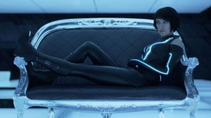 Трон: Наследие (Оливия Уайлд, Гаррет Хедлунд) 2010