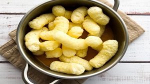 Колбаска из кукурузных палочек