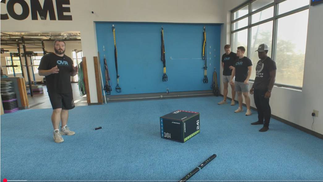 Прыжок из положения сидя