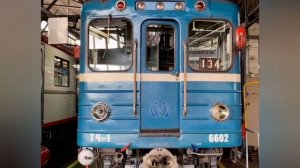 Последние ходовые составы Ем-501/Ема-502 в 2025 году в метро Санкт-Петербурга