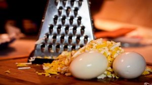 Крабовый салат с фасолью