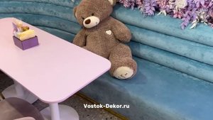 Изготовили диван для кафе NANE CAKE г. Владивосток