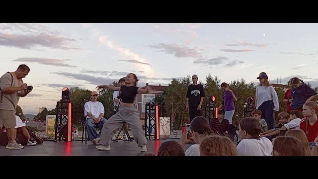 1000019895.mp4