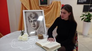 "Закружилась листва золотая..."