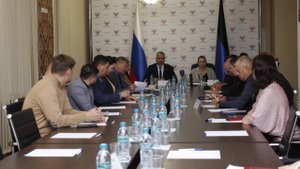 В Народном Совете обсудили деятельность Единого регионального фонда по управлению МКД ДНР