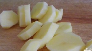 Мясо по-французски с курицей и картошкой