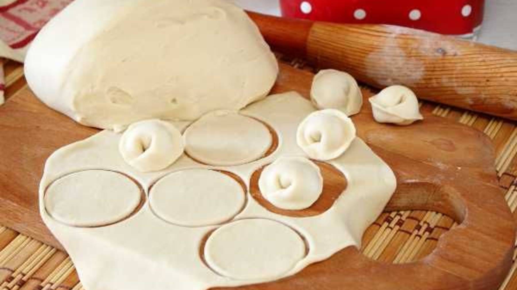 Отличное тесто на вареники, пельмени без грамовок в хлебопечке. Рекомендую 👍