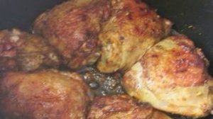 Курица с корочкой в мультиварке