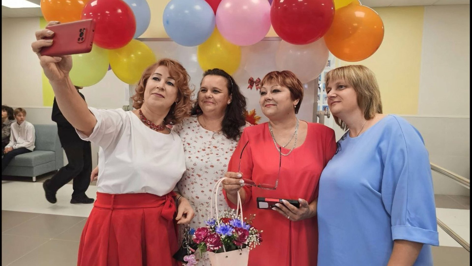 День учителя 2025 СОШ41 смотреть онлайн