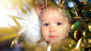 Три года ей!(4К)