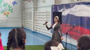 Музыкальное поздравление от филармонии: артисты подарили концерт учителям СОШ №1 с.п. Экажево в