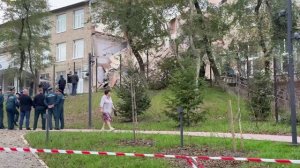 Здание энерготехникума обвалилось на Тихой во Владивостоке.